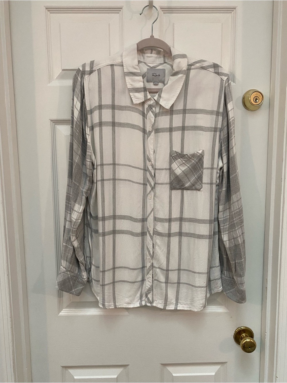 Rails Cream and Gray Plaid Lightweight Flannel Button-Up Shirt - Large